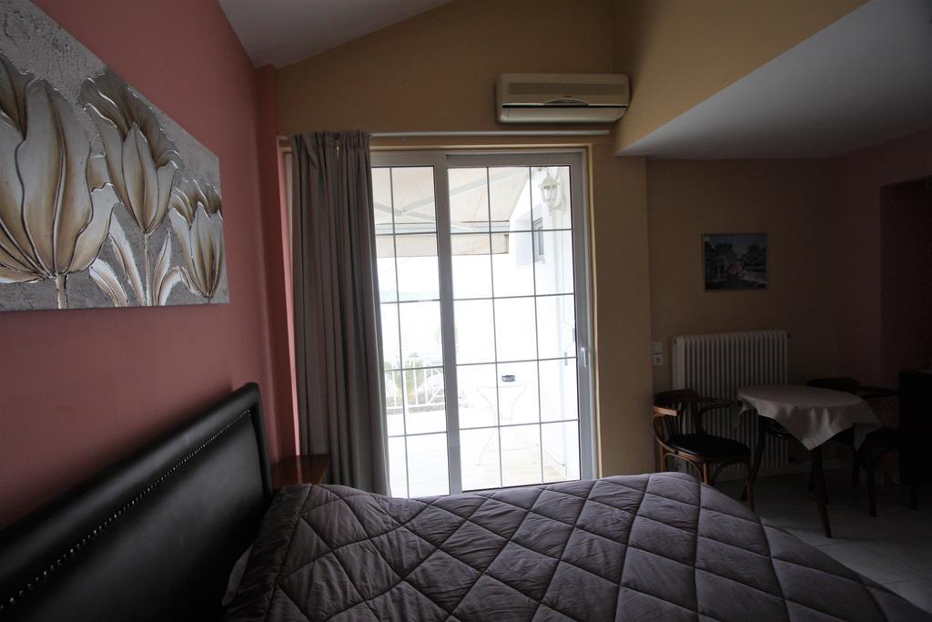 Miloi Rooms And Apartments Екстериор снимка