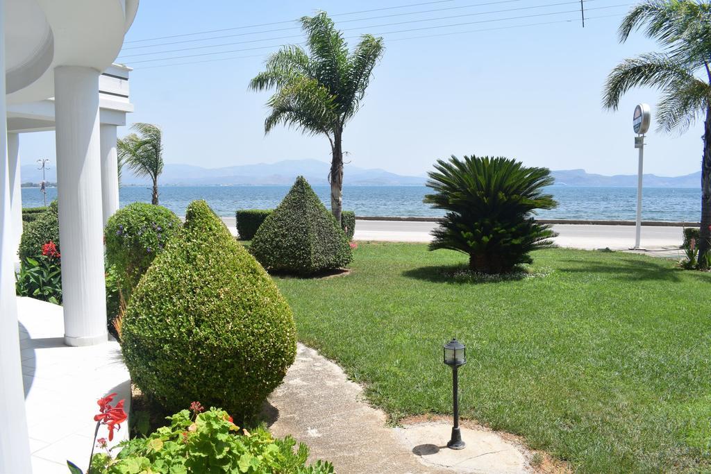 Miloi Rooms And Apartments Екстериор снимка